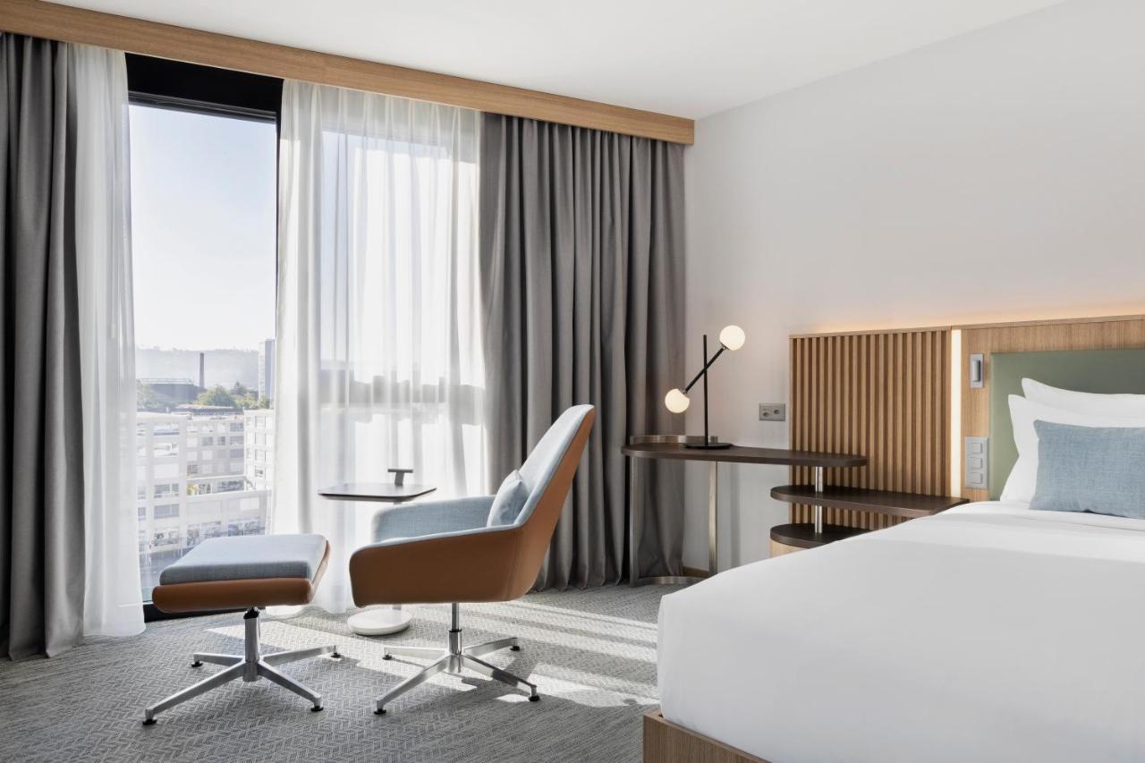 Courtyard By Marriott Biel Bienne酒店 外观 照片