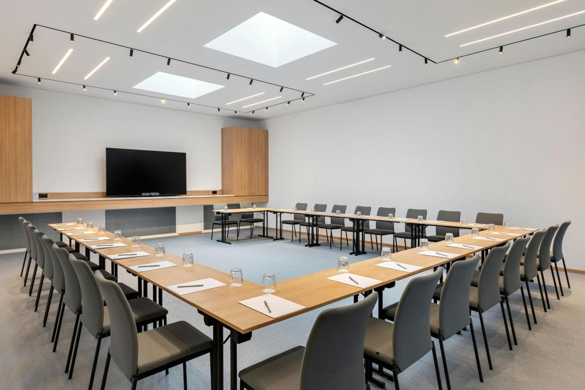 Courtyard By Marriott Biel Bienne酒店 外观 照片
